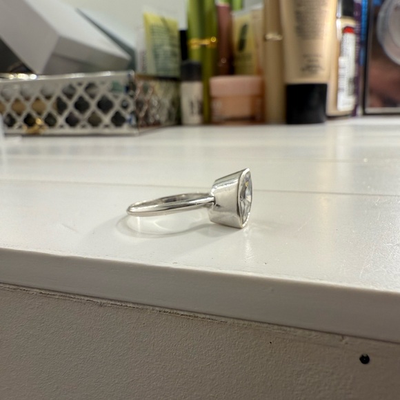 GIA 1.23ct Marquise Diamond Ring - E color, VS2 Clarity, 11.3mm x 5.5mm spread!! - Picture 4 of 11